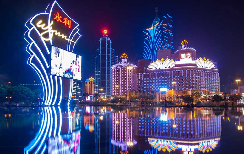2025澳门天天开好彩大全凤凰天机,澳门凤凰天机与未来的美好愿景，展望2025天天开好彩的大千世界