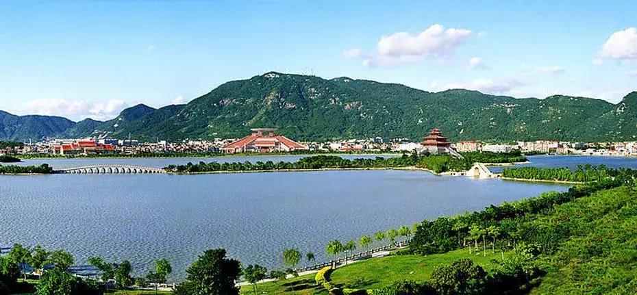 新澳门全年资料内部公开129期 06-13-19-29-30-42V：29,新澳门全年资料内部公开第129期，深度解析与预测